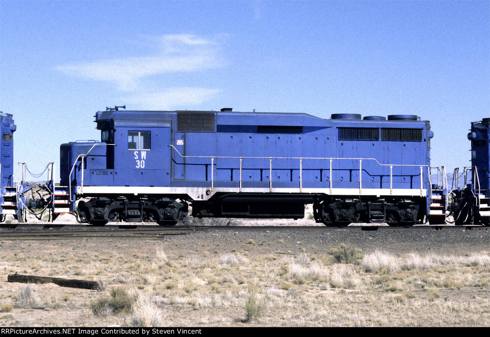 Southwestern RR GP30 SW #30. Ex PHDX RCC pit loco.